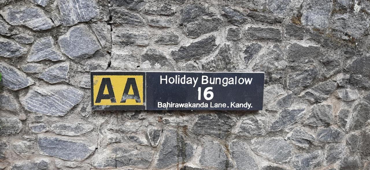 Aa Bungalow Канди Экстерьер фото