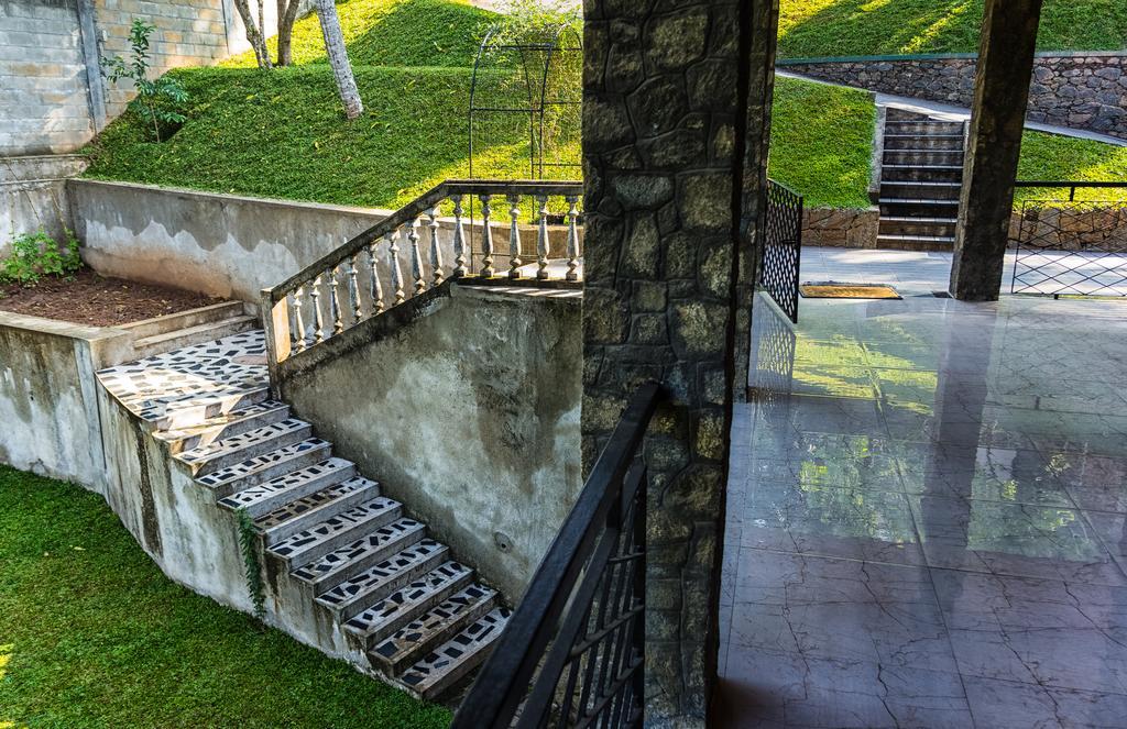 Aa Bungalow Канди Экстерьер фото