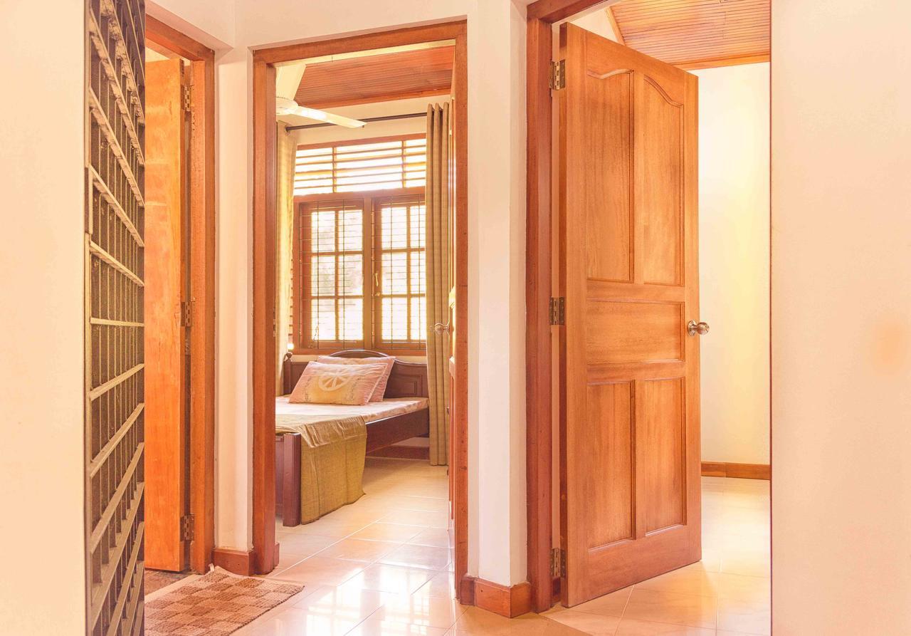 Aa Bungalow Канди Экстерьер фото