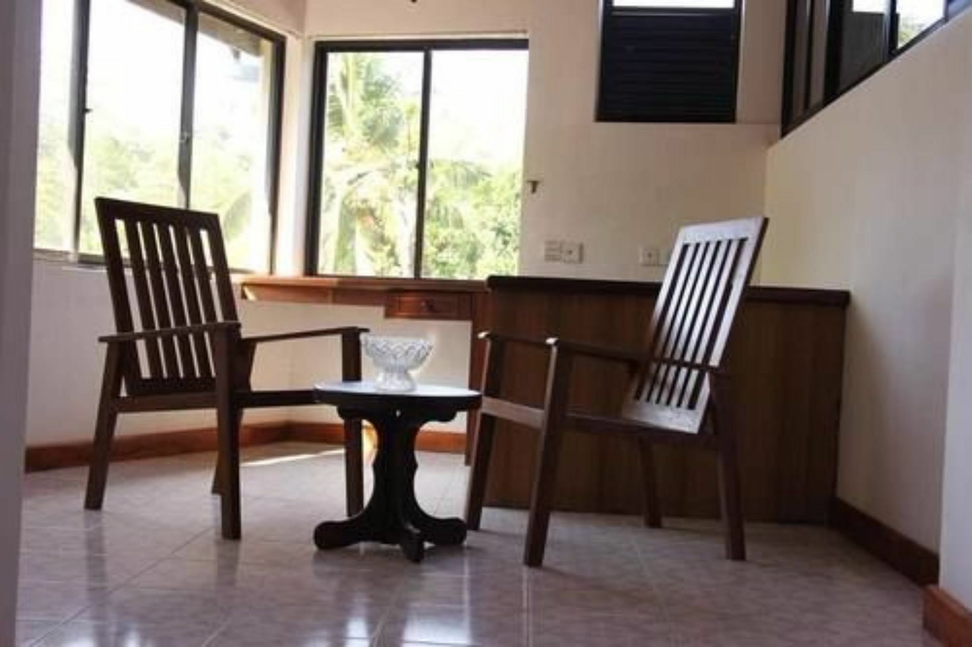 Aa Bungalow Канди Экстерьер фото