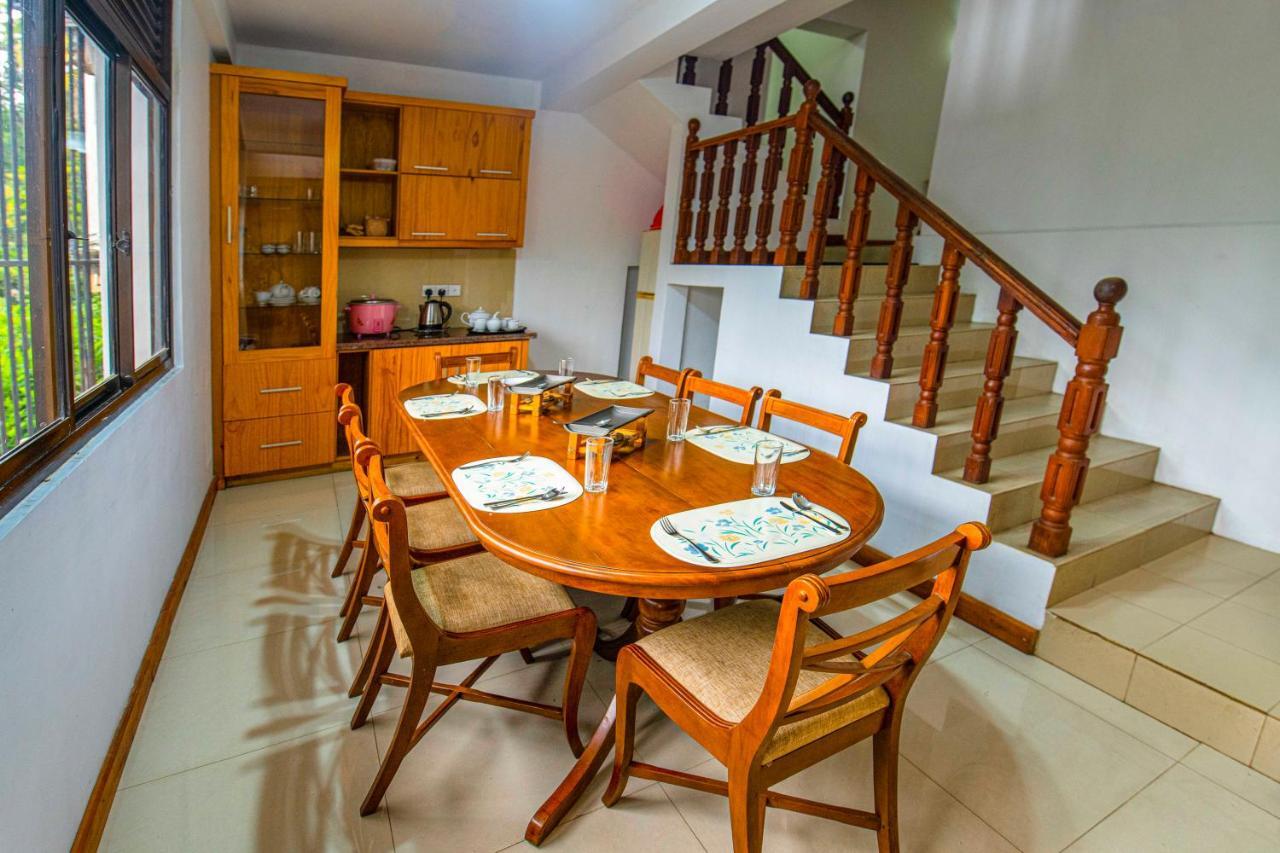 Aa Bungalow Канди Экстерьер фото
