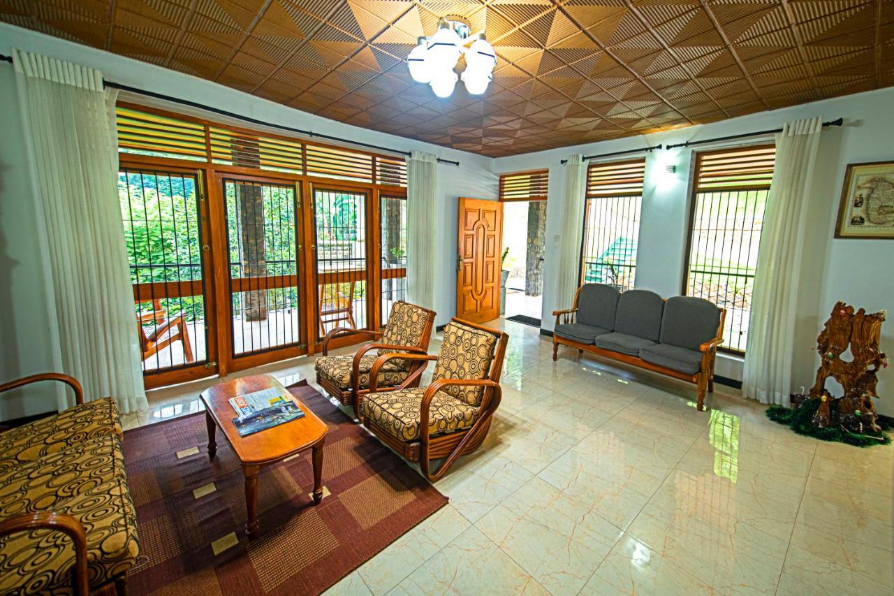 Aa Bungalow Канди Экстерьер фото